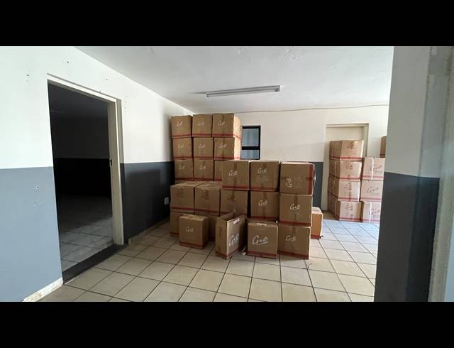 486M² WAREHOUSE TO LET IN SPARTAN